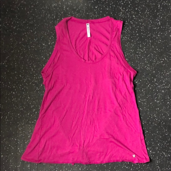 Fabletics - Open Back Tank - Picture 2 of 3